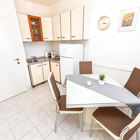 נובליה Apartments Ankica מראה חיצוני תמונה