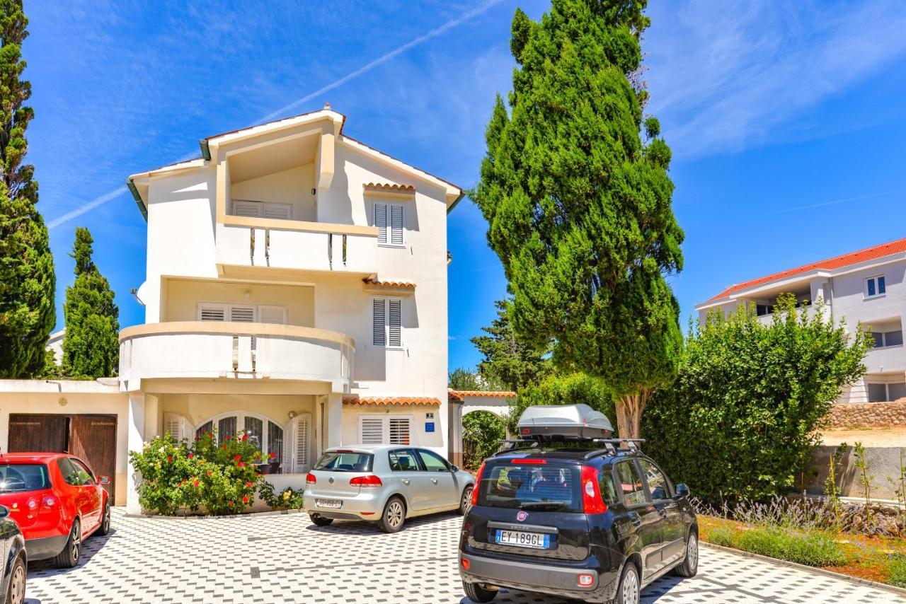 נובליה Apartments Ankica מראה חיצוני תמונה