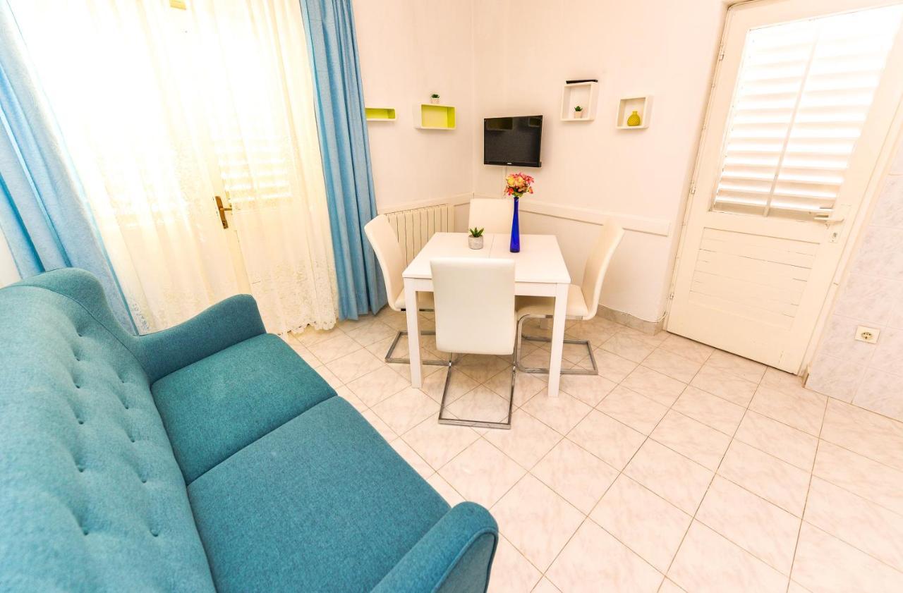 נובליה Apartments Ankica מראה חיצוני תמונה