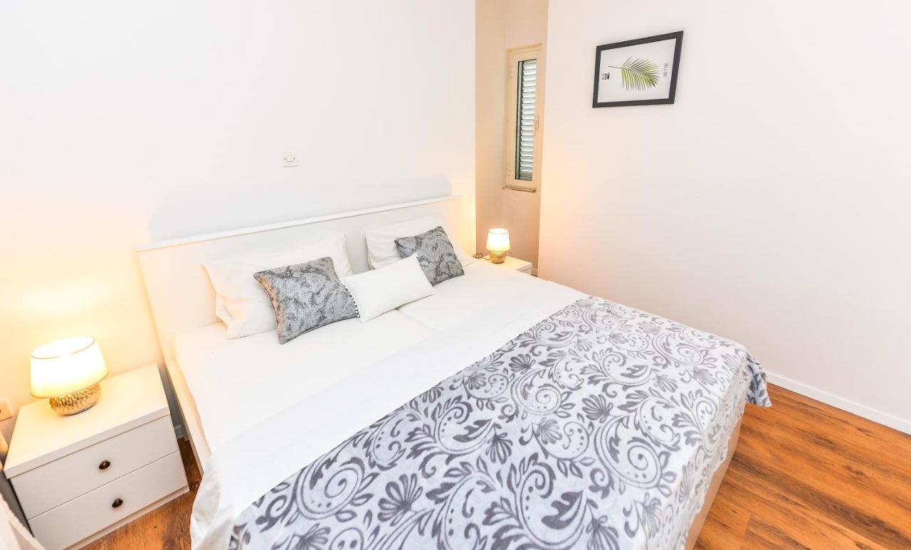 נובליה Apartments Ankica מראה חיצוני תמונה