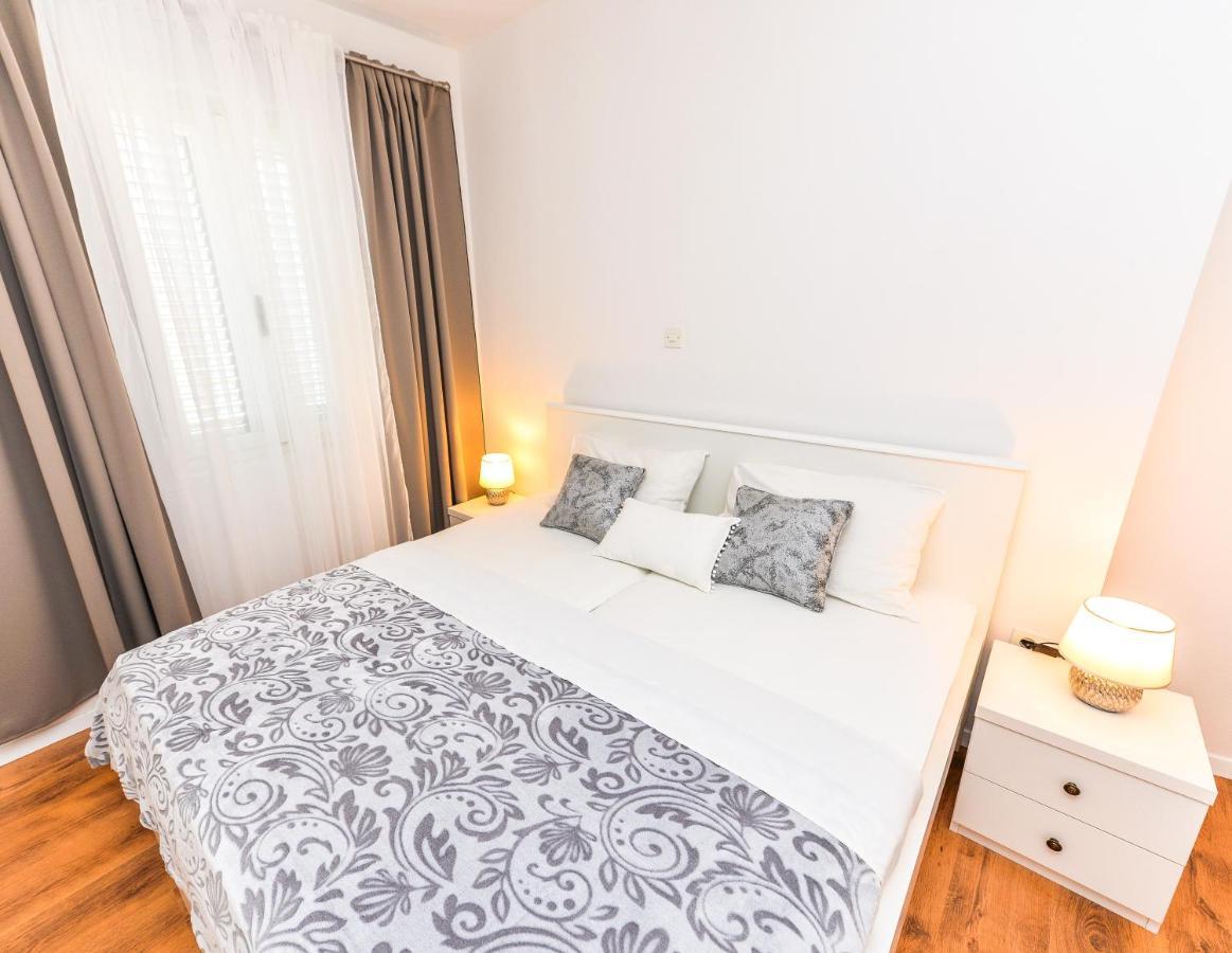 נובליה Apartments Ankica מראה חיצוני תמונה