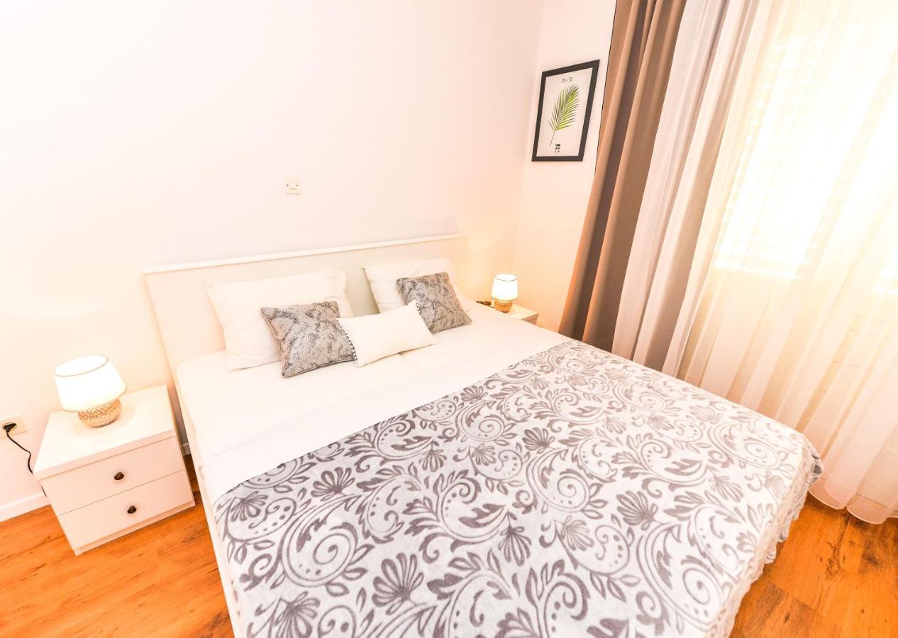 נובליה Apartments Ankica מראה חיצוני תמונה